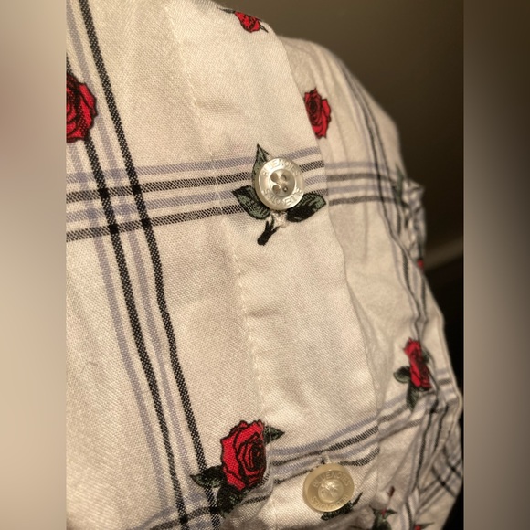 Cropped Floral Tee - Picture 4 of 4